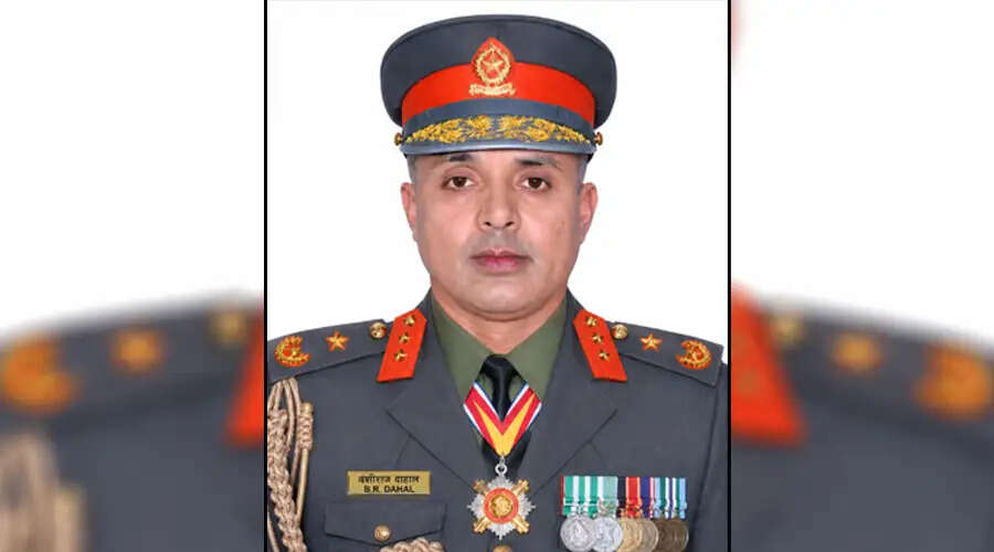 नेपाल : संवेदनशील सूचना लीक करने के आरोप में सशस्त्र पुलिस के एआईजी वंशी राज दाहाल निलंबित