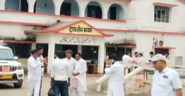 कहलगांव नप सशक्त स्थाई समिति के तीन पदों के लिए चुनाव प्रक्रिया संपन्न