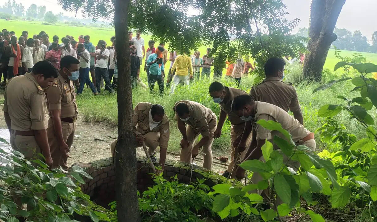 कुएं में किशोर और किशोरी के शव मिलने से मचा हड़कंप