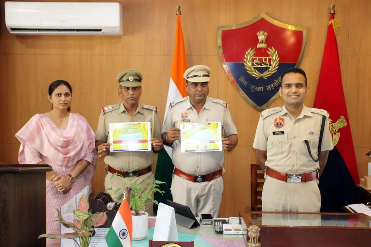 हिसार: पुलिस कर्मचारियों की बेटियों के विवाह पर ढाई-ढाई लाख की शगुन राशि