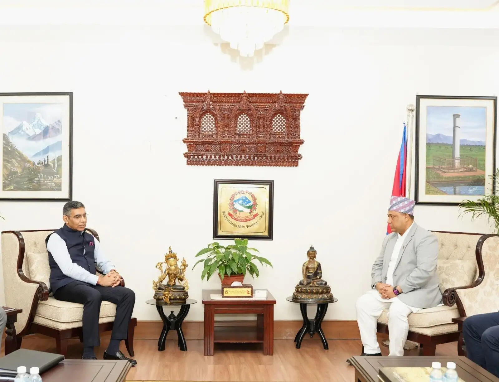 नेपाल और भारत अतिरिक्त हवाई प्रवेश मार्गों पर फिर से वार्ता शुरू करने पर सहमत