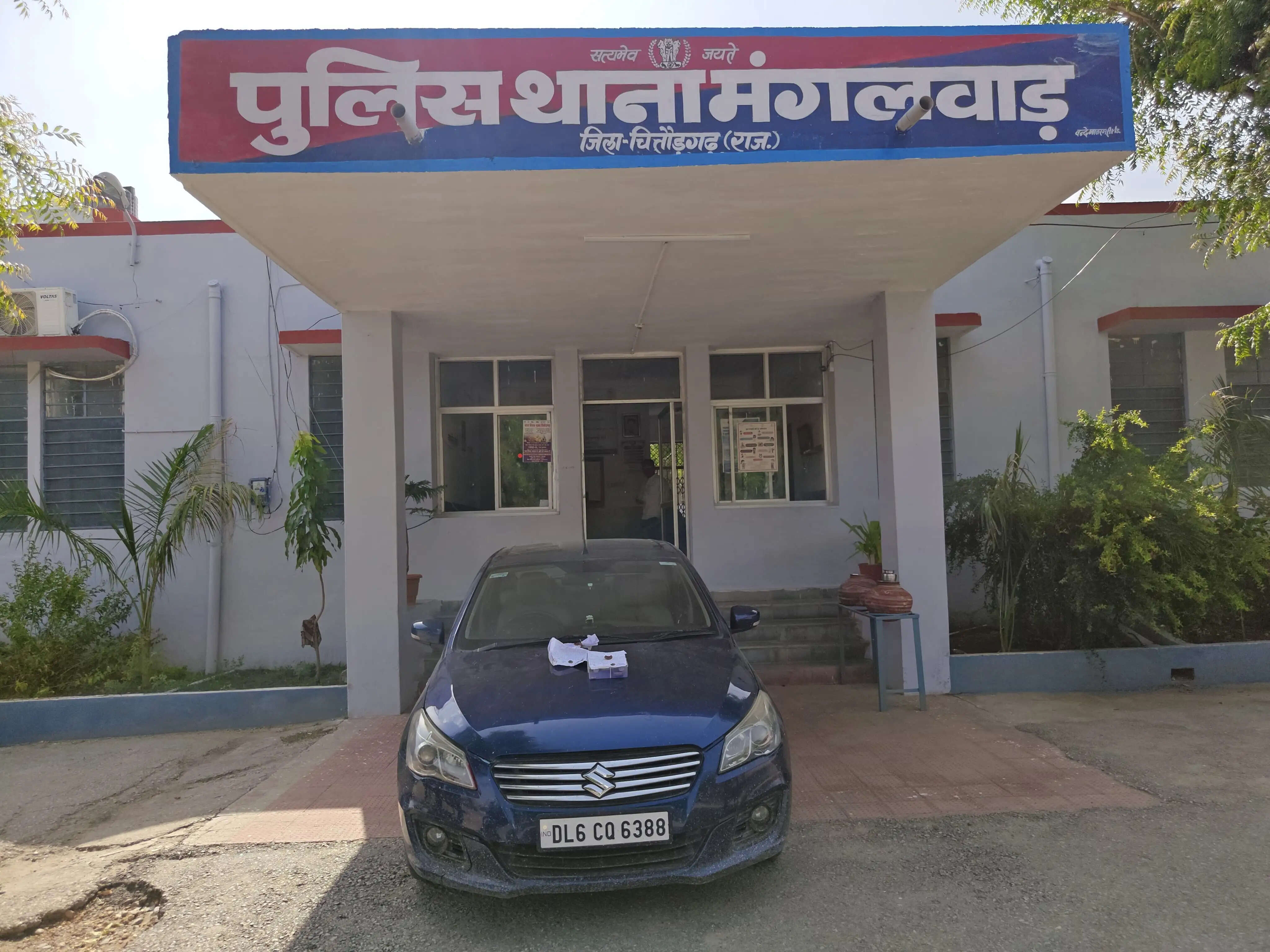 मादक पदार्थ खरीदने आए थे, अफीम, पिस्टल के साथ तीन तस्कर गिरफ्तार