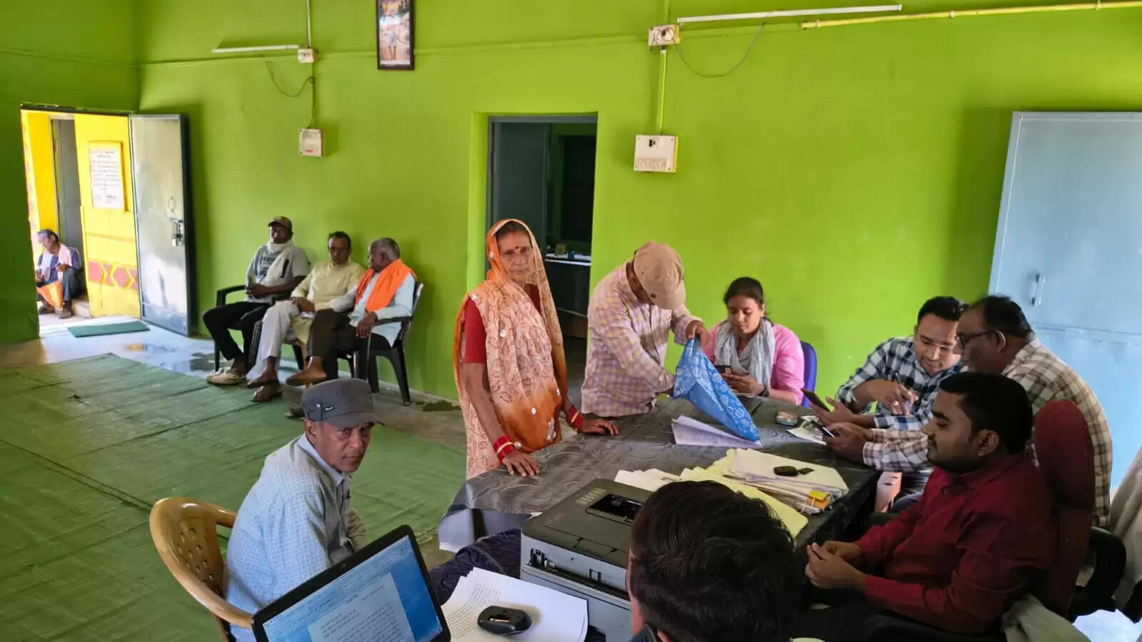 अकलाडोंगरी लिंक कोर्ट में राजस्व मामलों का त्वरित निराकरण, ग्रामीणों को मिली बड़ी राहत