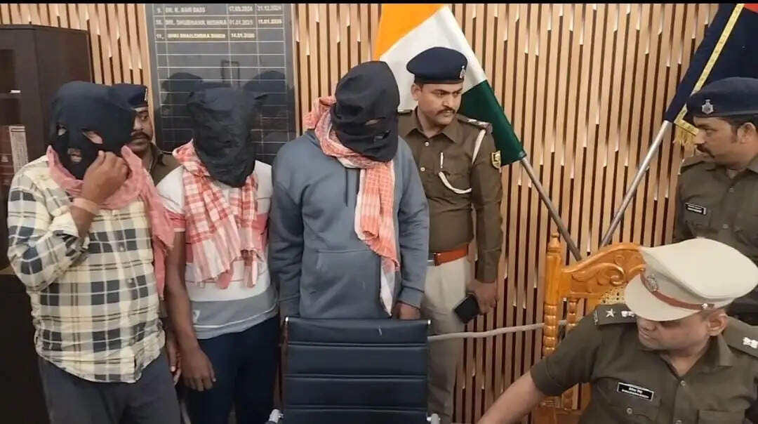 100 ग्राम ब्राउन शुगर के साथ एक अपराधी गिरफ्तार