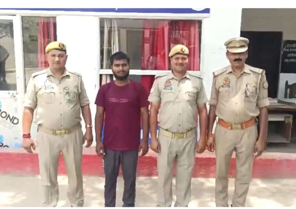 पाक्सो एक्ट में वांछित अभियुक्त गिरफ्तार