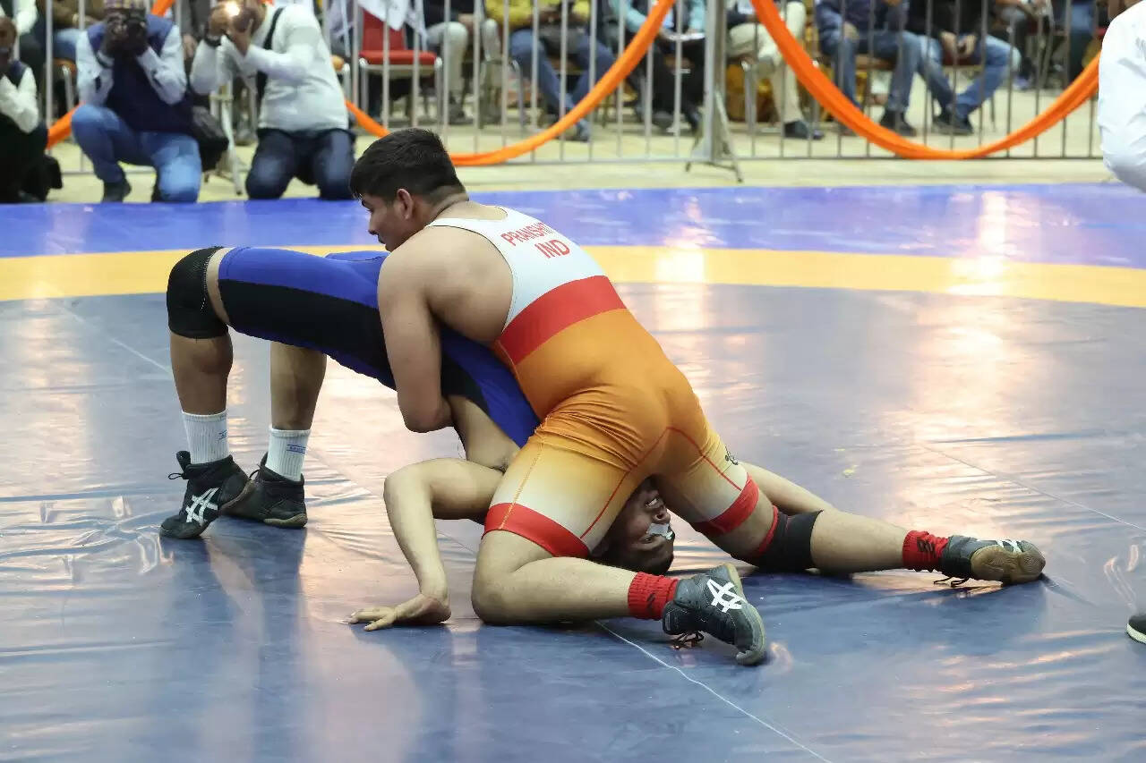 खेल समय बर्बाद करने का नहीं, बल्कि हमारे जीवन के सर्वांगीण विकास का माध्यम है : योगी आदित्यनाथ