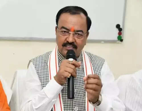 उप्र में 125 दिनों की रोजगार गारंटी से ग्रामीण परिवारों की आर्थिक सुरक्षा होगी सुदृढ़ : केशव प्रसाद मौर्य