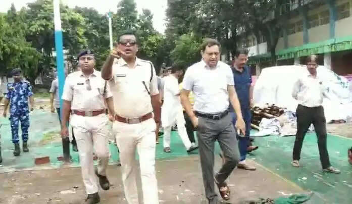कंचनजंगा स्टेडियम मैदान बन सकता है नया पार्किंग ज़ोन, अधिकारियों&nbsp;ने किया निरीक्षण