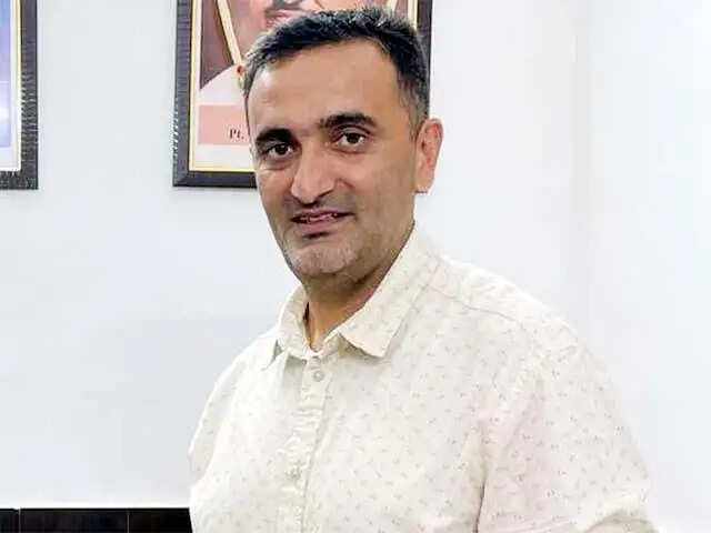 कांग्रेस सरकार में बागवानों की अनदेखी, नहीं मिल रही सब्सिडी व दवाइयां : चेतन बरागटा