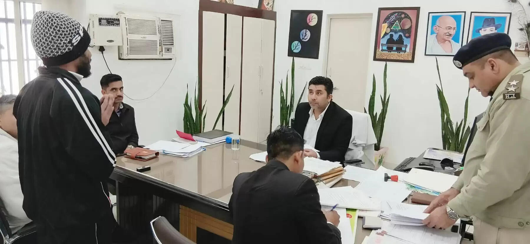 गुरुग्राम: जिला जेल से दस विचाराधीन बंदियों की हुई रिहाई