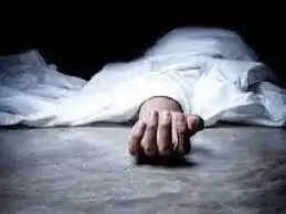 भोपाल में 12वीं की छात्रा की संदिग्ध मौत, परिजनों ने डॉक्टरों पर लगाए गंभीर आरोप, पहले प्रेग्नेंट फिर ट्यूमर बताया