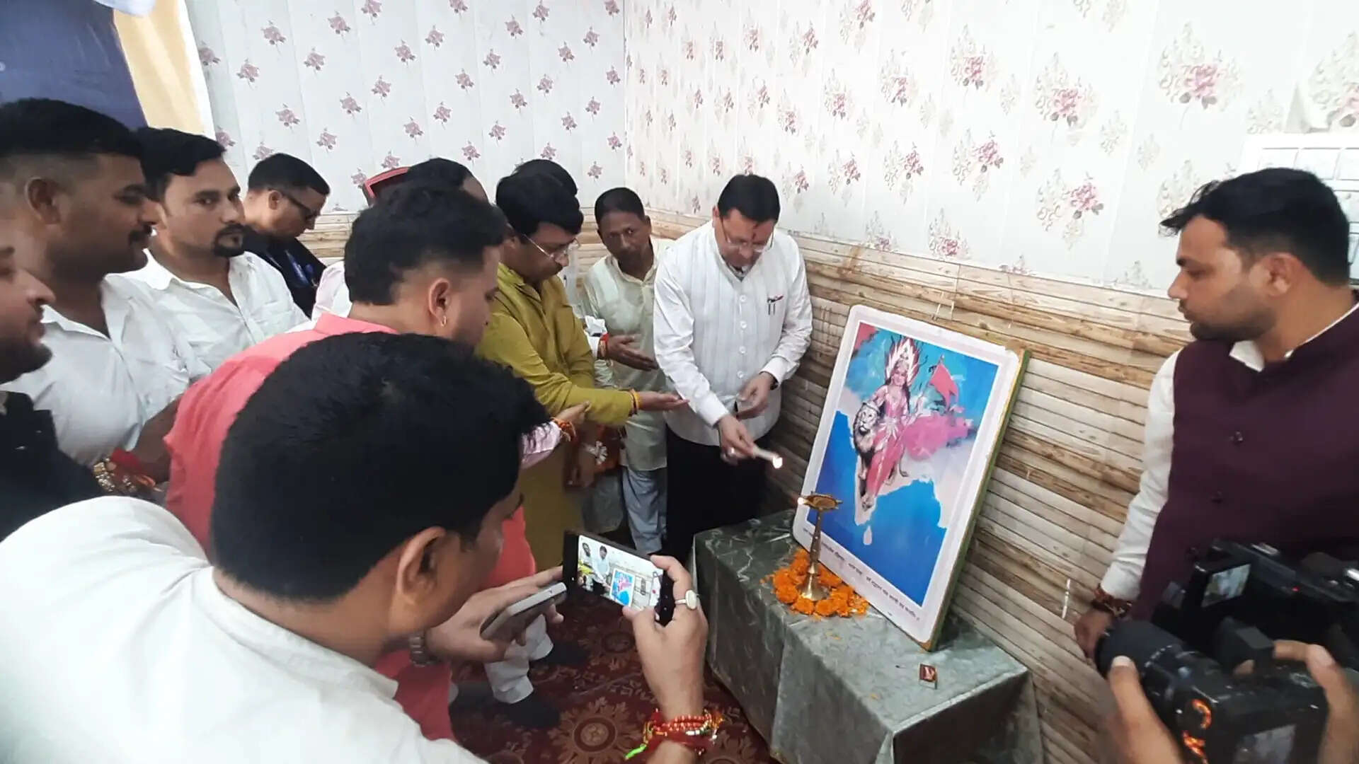 युवा शक्ति ही विकसित भारत की आधारशिला: मुख्यमंत्री धामी
