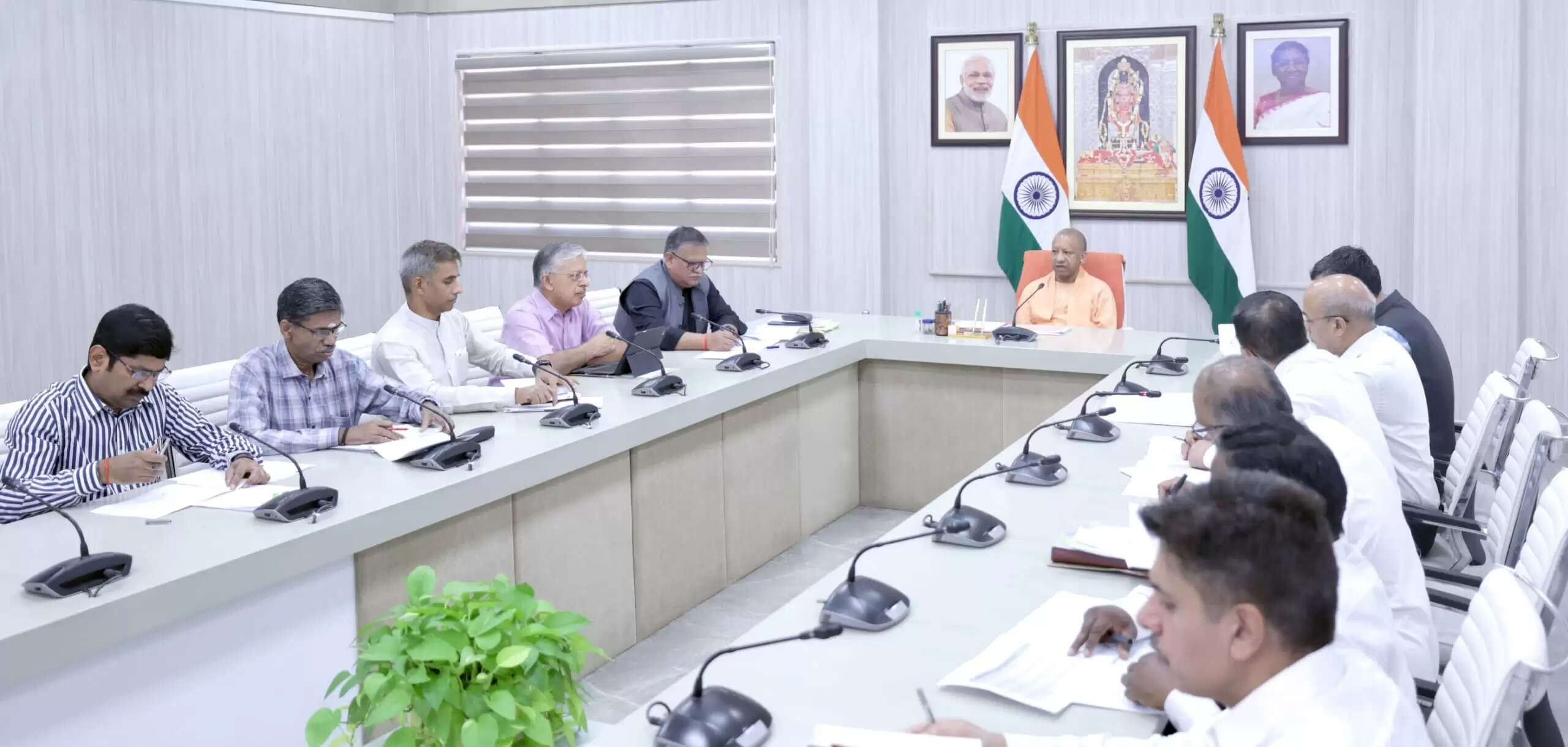 आउटसोर्सिंग कार्मिकों की सेवा संबंधी सुरक्षा सुनिश्चित करने&nbsp;के&nbsp;लिए गठित होगा&nbsp;सेवा निगम