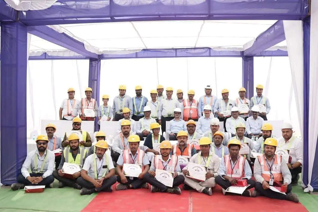 कोल इंडिया चेयरमैन बी. साईराम का गेवरा खदान दौरा, संचालन और भविष्य की योजनाओं की समीक्षा