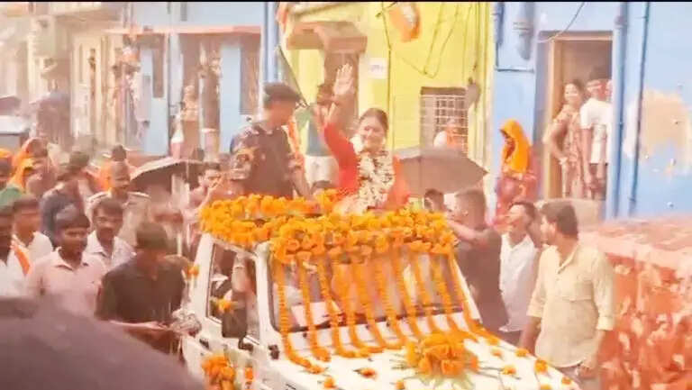 राज्य तथा जिले में विकास कार्यों को लेकर मंत्री अग्निमित्रा पाल बड़ा बयान
