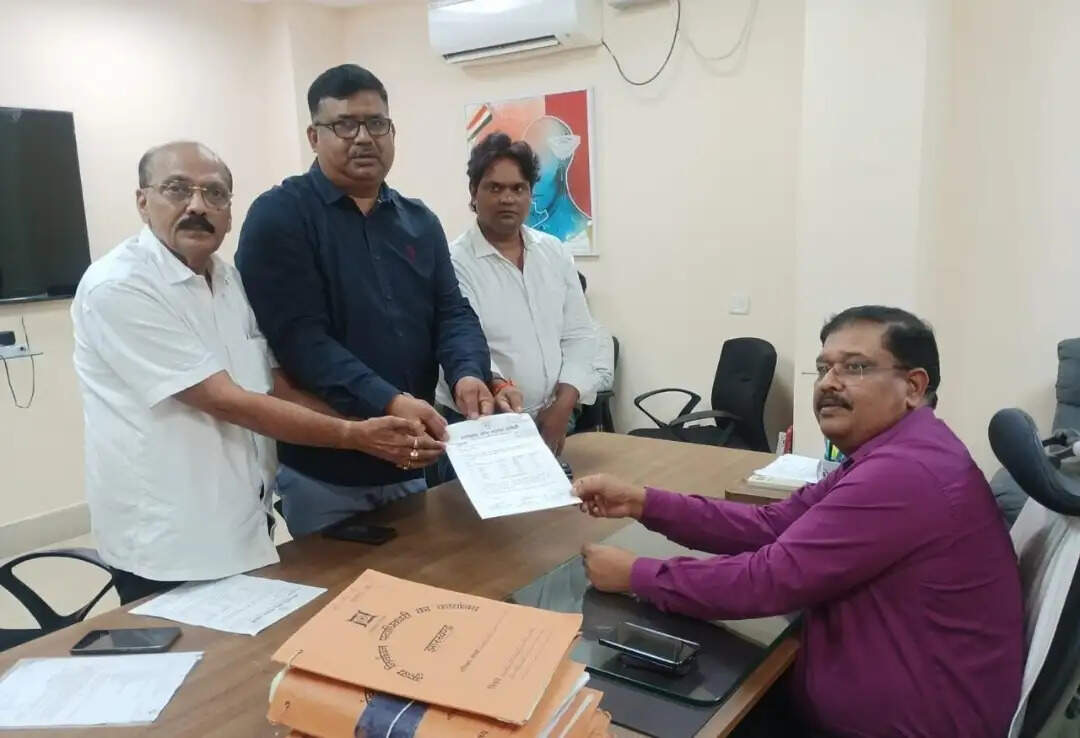 कांग्रेस ने चुनाव आयोग से की एसआईआर के लिए 15 दिन का अतिरिक्त समय देने की मांग