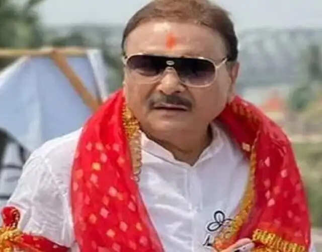 तृणमूल कांग्रेस ने मदन मित्रा को विधानसभा में नया मुख्य सचेतक बनाया, अध्यक्ष कार्यालय पर पत्र न लेने का आरोप