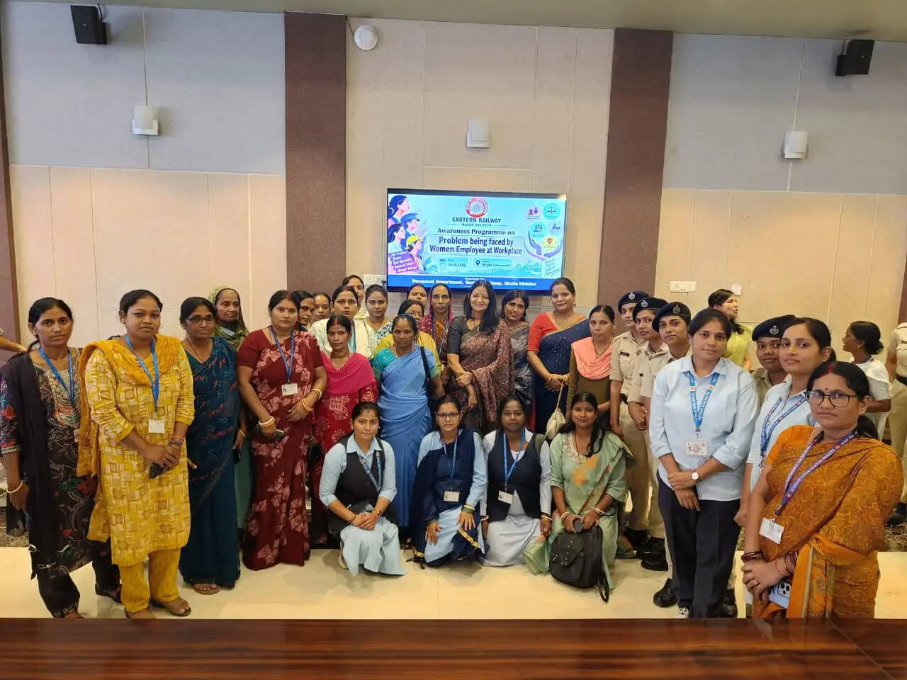महिला रेल कर्मचारियों की समस्याओं पर मालदा मंडल में खुला संवाद, समस्याओं के समाधान का आश्वासन