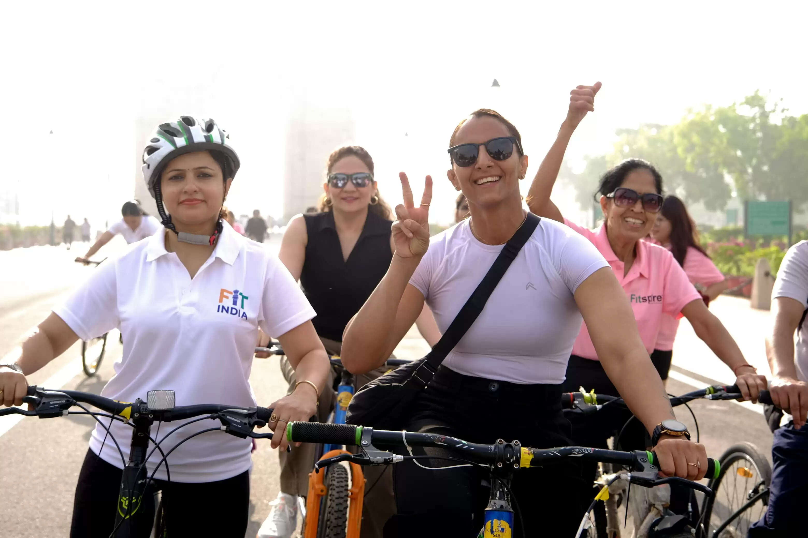 फिट इंडिया 'संडेज ऑन साइकिल’ में 1000 से अधिक महिलाओं ने भाग लिया