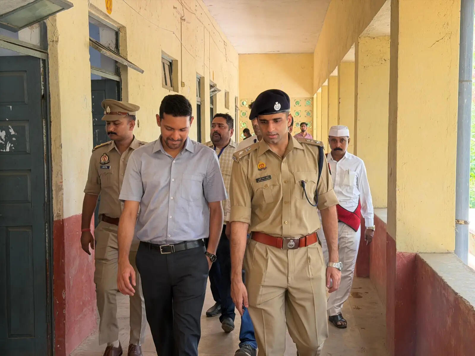 हमीरपुर : कड़ी सुरक्षा के बीच पहले दिन की पुलिस भर्ती परीक्षा संपन्न