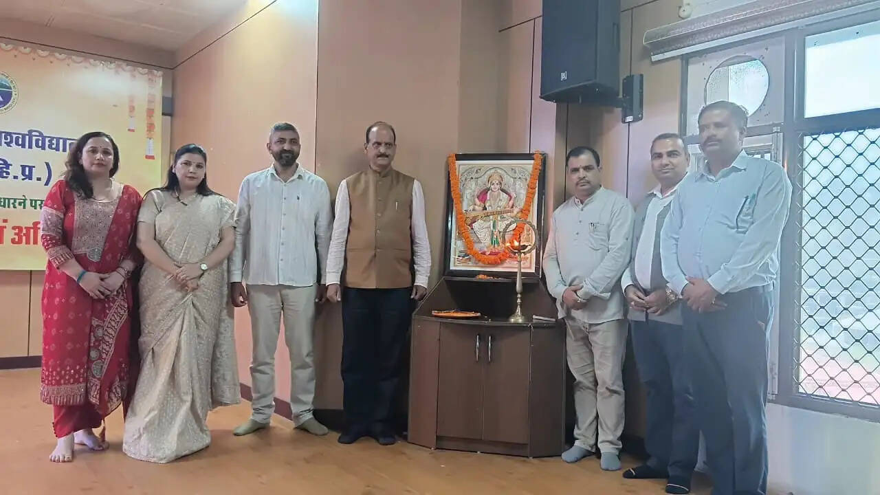माइंडफुल लर्निंग सार्थक शिक्षा और विद्यार्थी कल्याण की कुंजी : प्रो. ललित कुमार अवस्थी