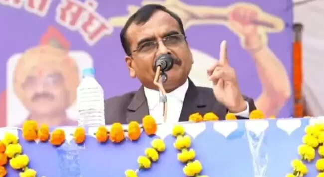 मप्रः मुख्यमंत्री के निर्देश पर आईएएस संतोष वर्मा को पद से हटाया, केन्द्र को बर्खास्तगी का प्रस्ताव भेजने की तैयारी