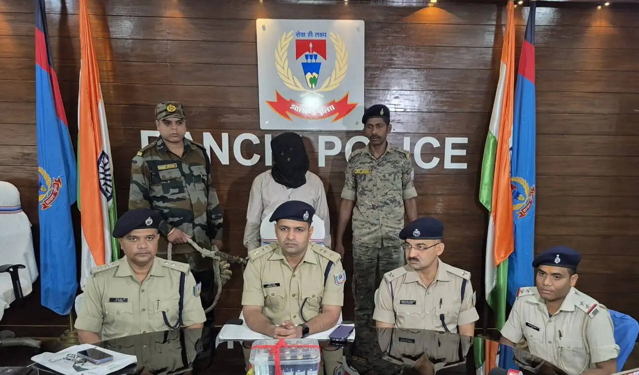 कफ सिरप और टैबलेट बेचने वाला आरोपित गिरफ्तार