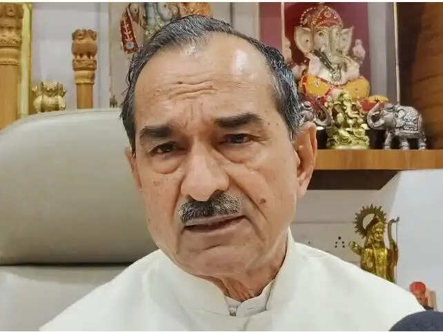 गांवों के सर्वांगीण विकास के लिए भाजपा प्रतिबद्ध : मदन राठौड़