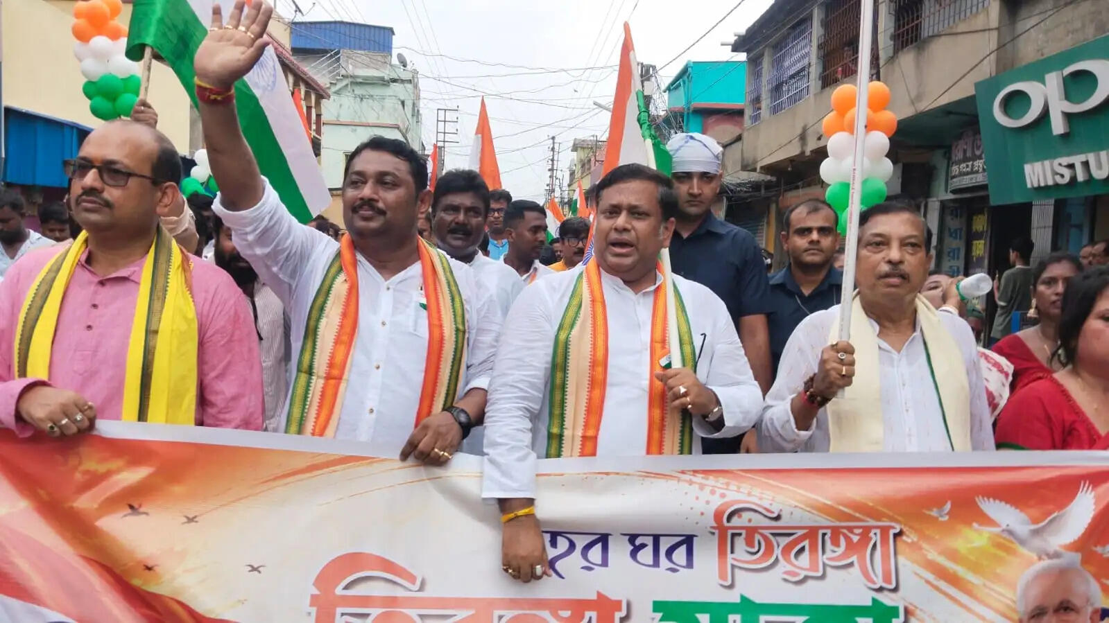 मगरा में सुकांत मजूमदार का विपक्ष पर निशाना, कहा- भारत को बांटने वाली ताकतों से सावधान रहना होगा