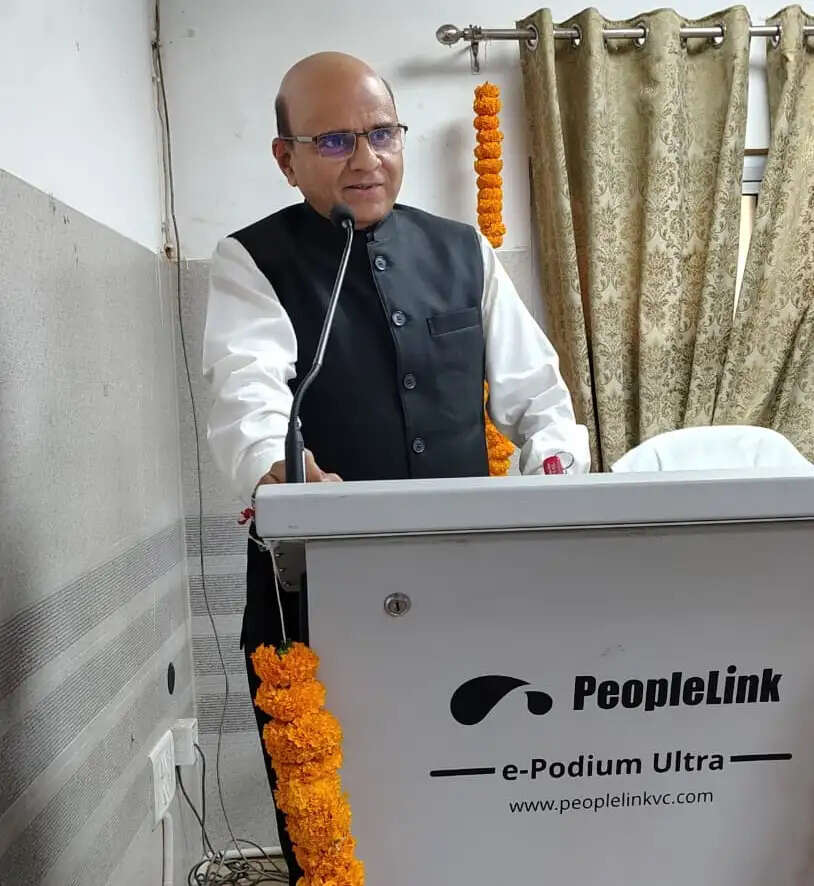 ए आई युग बढ़ा रहा है शासन की जिम्मेदारियां : प्रो मनोज दीक्षित