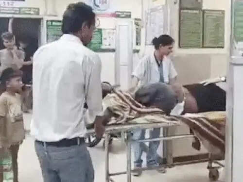 फरीदाबाद : छत पर सो रहे युवक के सिर में मारी गोली, हालत गंभीर