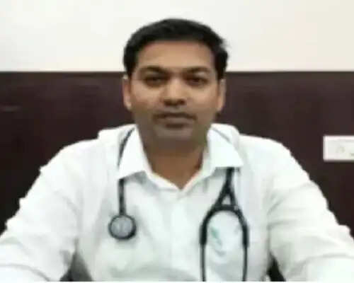 झारखंड एयर एम्बुलेंस हादसे में बिहार के लाल डॉ. विकास गुप्ता की भी मौत