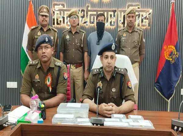 चोर ने दोस्त के घर से चुराये थे लाखों रुपये के जेवर, गिरफ्तार