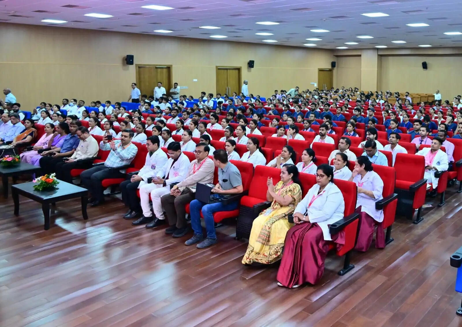 संचारी रोगों की रोकथाम के लिए जनभागीदारी जरूरी : ब्रजेश पाठक