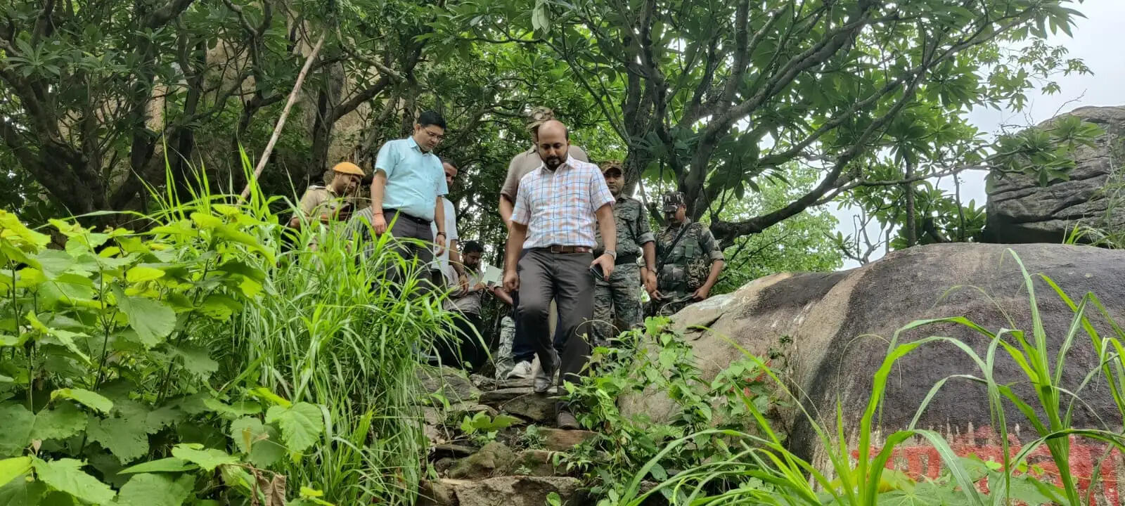 रामगढ़ जिले में डेवलप होगा टूरिस्ट सर्किट एरिया, डीसी ने कई स्थानों का लिया जायजा