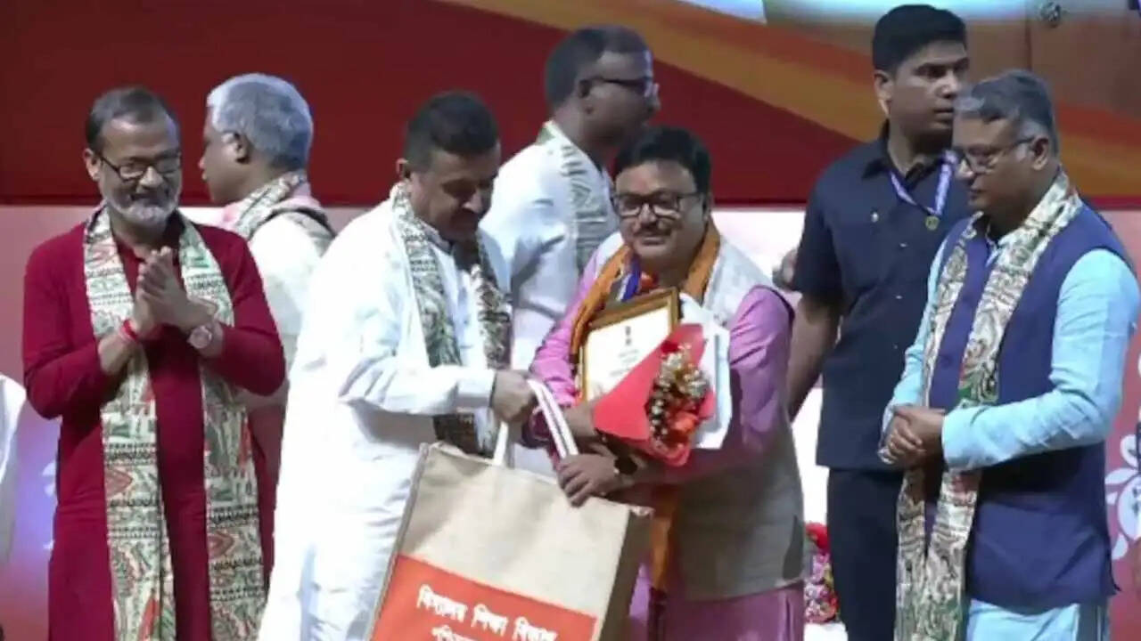 शिक्षक दिवस पर मुख्यमंत्री की बड़ी घोषणा, राज्य में शुरू होगी ‘सीएम श्री’ योजना