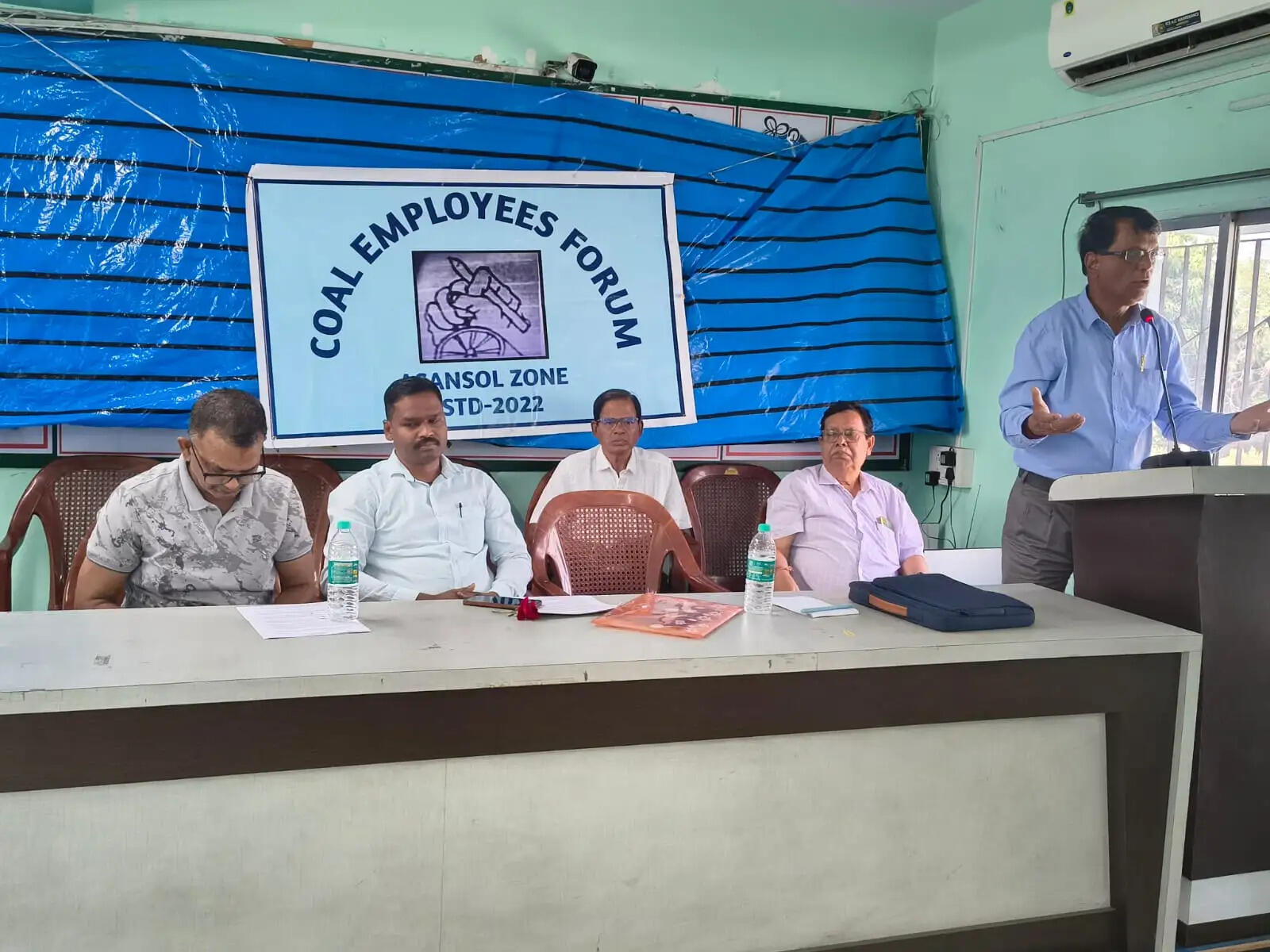 कोल एम्पलाइज फोरम ने की भविष्य निधि को लेकर बैठक