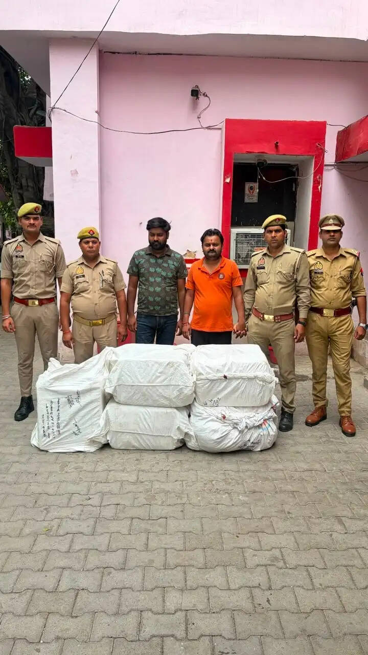 नकली सिगरेट की 6,000 डिब्बियां बरामद, सगे भाई गिरफ्तार