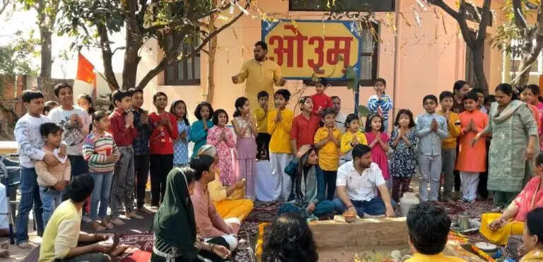 होली पर आर्य समाज बीएचईएल ने मनाया पूर्णिमा यज्ञ उत्सव