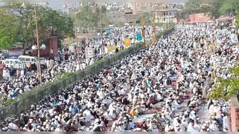ईद-उल-अजहा पर जयपुर में अमन-भाईचारे की दुआ