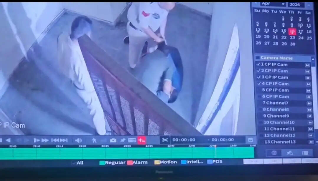 जांजगीर कोतवाली में हंगामा: नशे में युवक ने लॉकअप में पिया अज्ञात द्रव्य , इलाज से किया इनकार