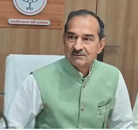 राष्ट्र प्रथम की भावना के साथ लोकतंत्र की मजबूती के लिए प्रत्येक मतदाता का मतदान करना अति आवश्यक: मदन राठौड़
