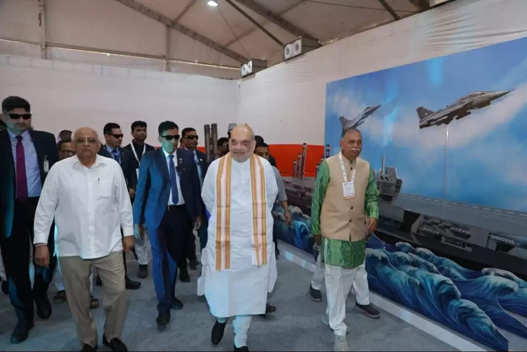 अमित शाह ने अहमदाबाद में ‘स्वदेशोत्सव 2025’ का किया भव्य उद्घाटन