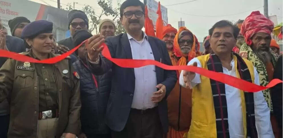 मेला रामनगरिया में तीन करोड़ आठ लाख की लागत से बनाई गई सड़क का सदर विधायक ने किया लोकार्पण