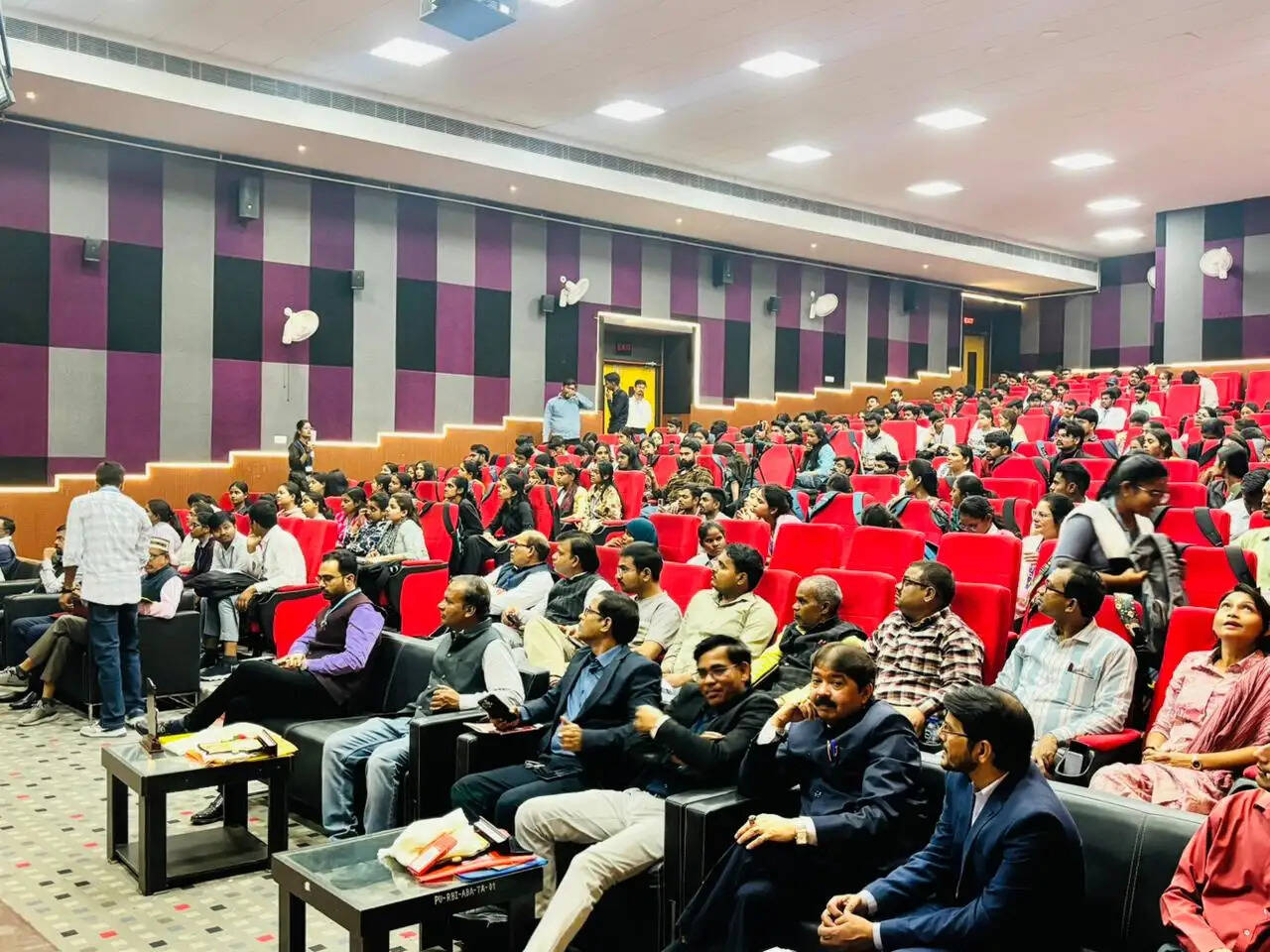 शोधार्थी के लिए नवाचार सबसे बड़ी पूंजी : कुलपति