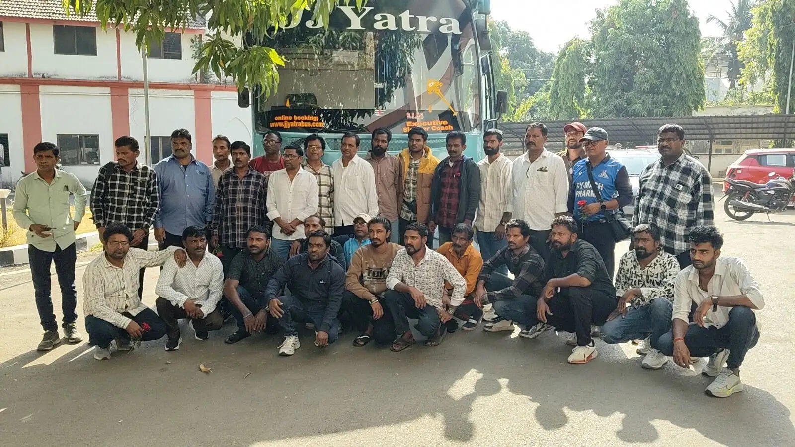 ईरान में फंसे वलसाड-नवसारी के 72 मछुआरे सकुशल वतन लौटे