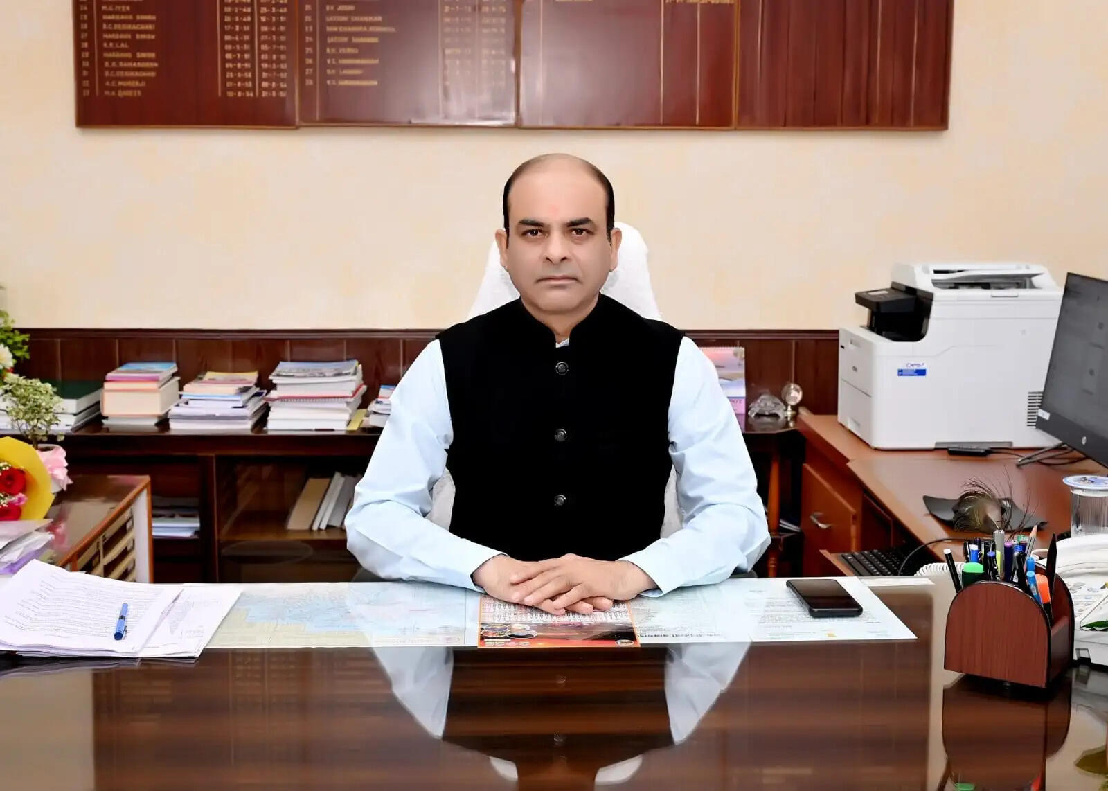 झांसी रेलवे मंडल में वर्ष 2025-26 में उपलब्धियों का अंबार, यात्री सुविधाओं और अवसंरचना विकास को मिली नई गति