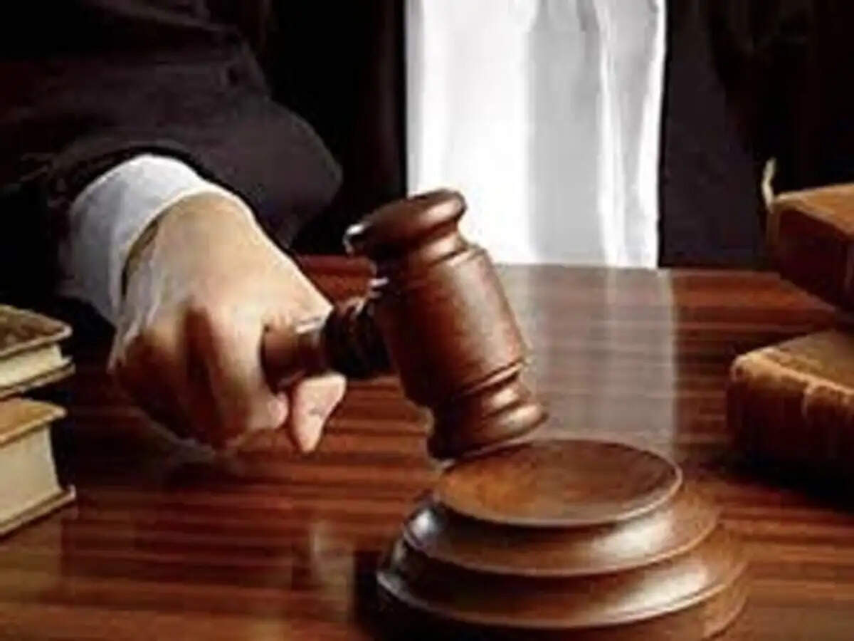 औरैया : दहेज हत्या के दोषी पति व सास-ससुर को आजीवन कारावास