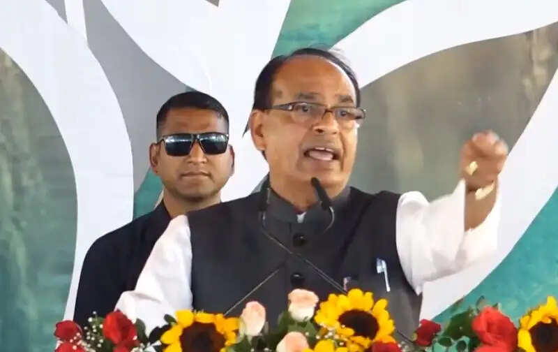 मप्र के रायसेन में तीन दिवसीय राष्ट्रीय ‘उन्नत कृषि महोत्सव’ शुरू, रक्षा मंत्री ने किया उद्घाटन