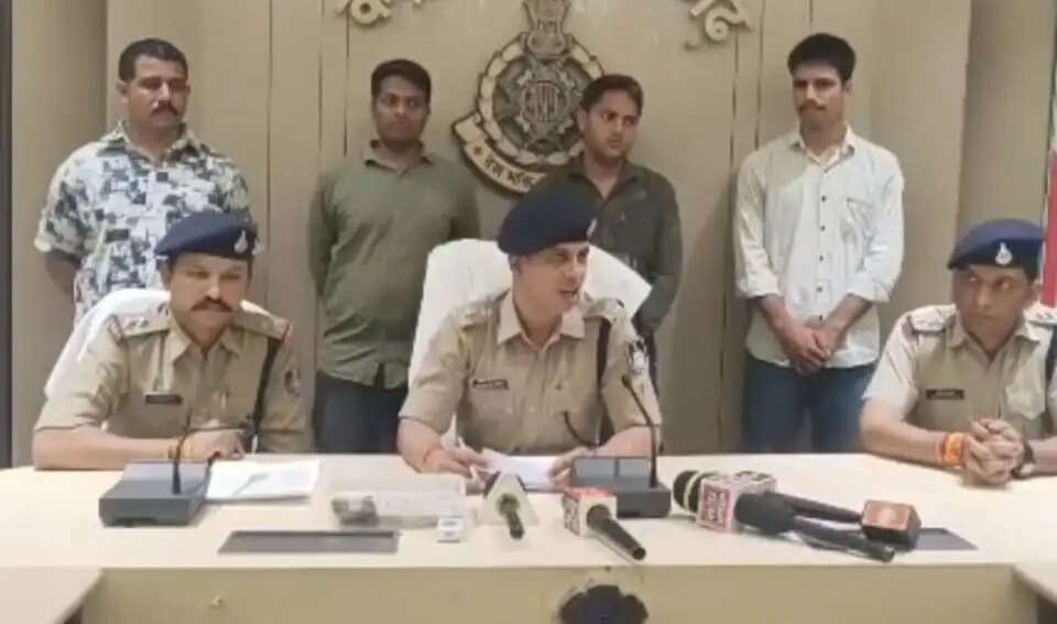 राजगढ़ः डिजिटल गिरफ्तारी का डर दिखाकर ऐंठे 60 हजार,आरोपित गिरफ्तार